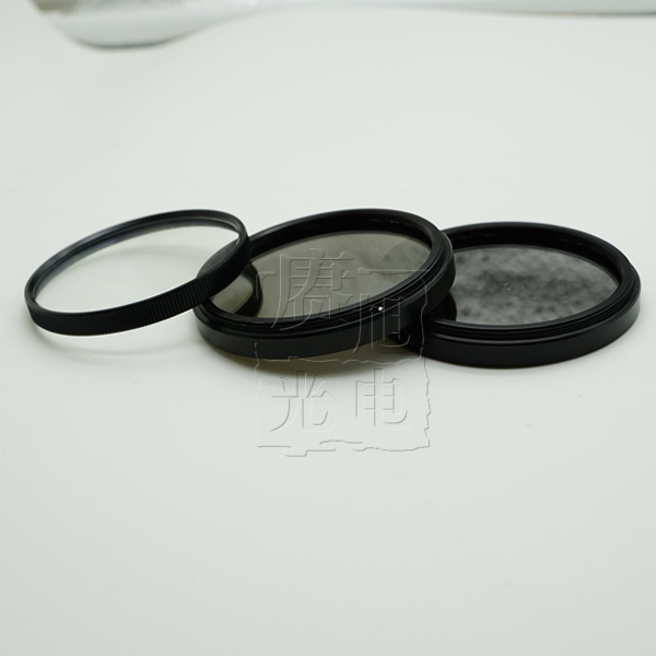 抑制強(qiáng)光車牌識(shí)別濾光片